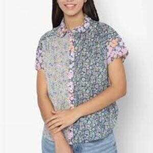 American Eagle - Blue Patchwork Floral Button Down Shirt